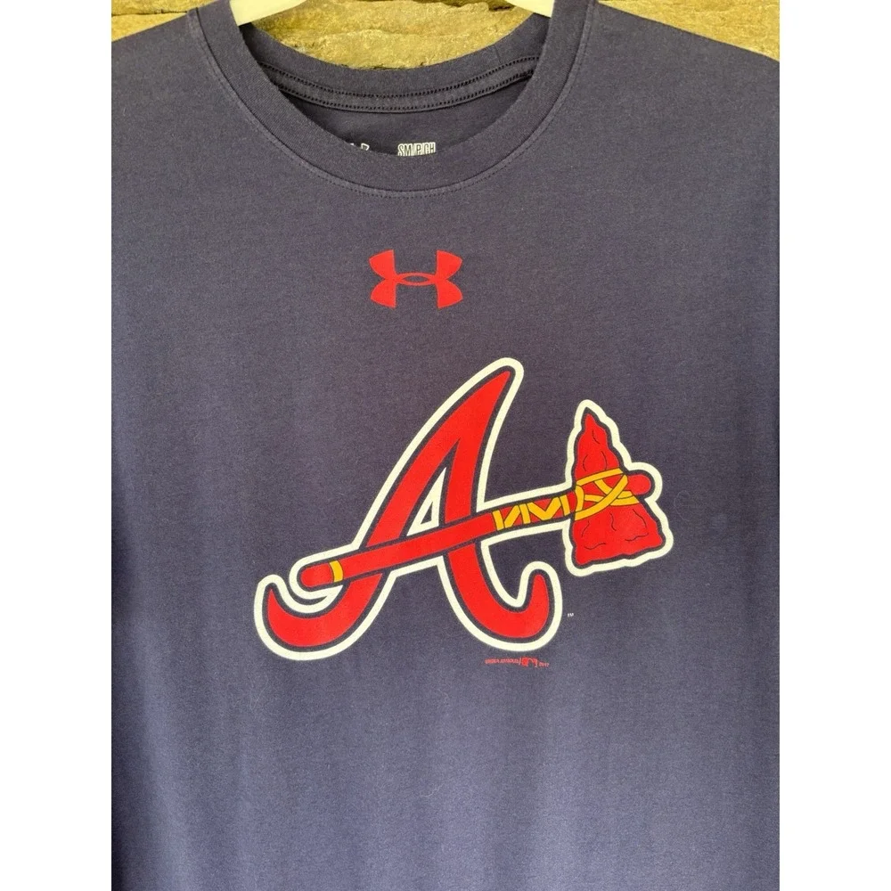 ATLANTA BRAVES‎ UNDER ARMOUR ATL MLB Major League Baseball Small Shirt